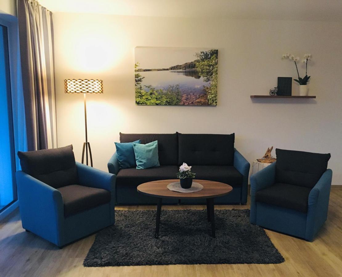 Pension Seecafe Zarrentin am Schaalsee Exteriör bild