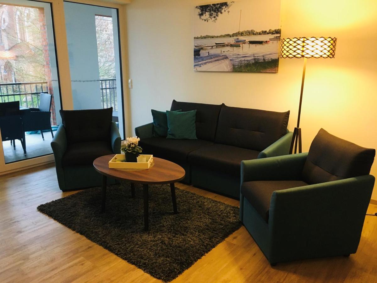 Pension Seecafe Zarrentin am Schaalsee Exteriör bild