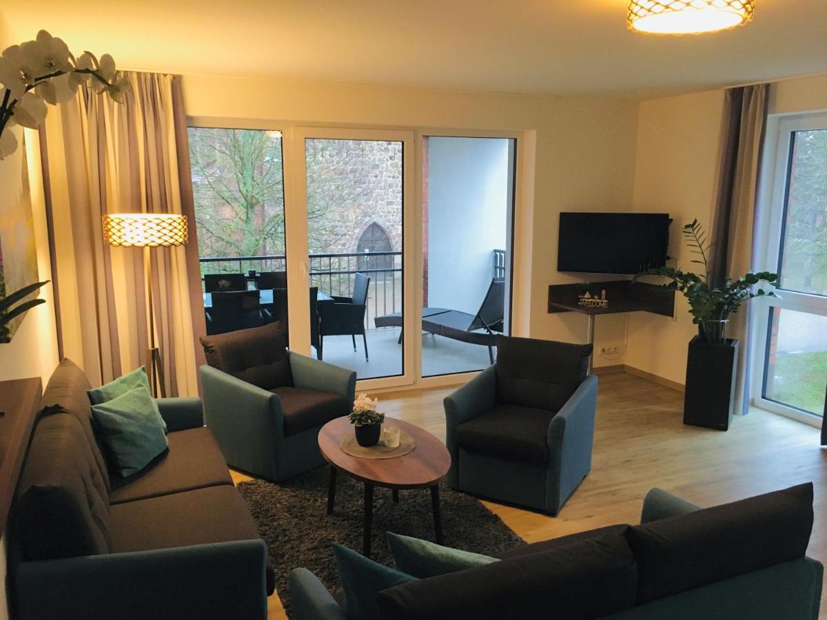Pension Seecafe Zarrentin am Schaalsee Exteriör bild
